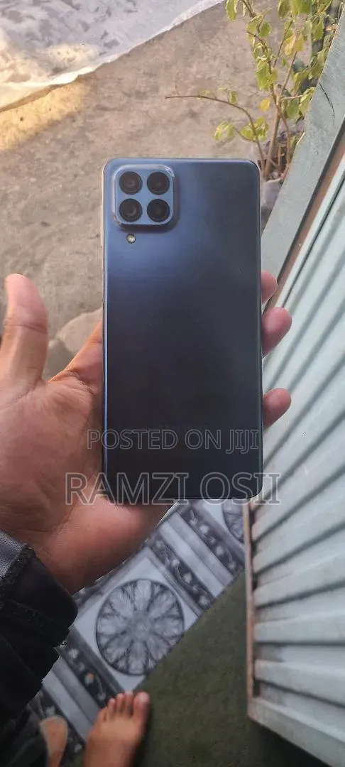 Samsung Galaxy M53 128 GB Blue