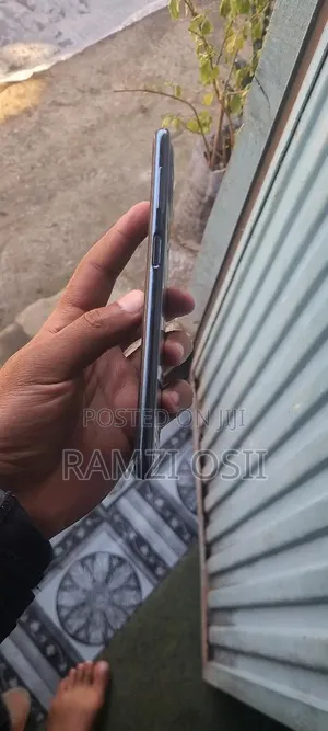 Samsung Galaxy M53 128 GB Blue