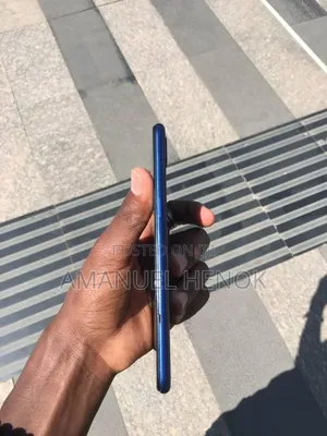 Samsung A10 32 GB Blue