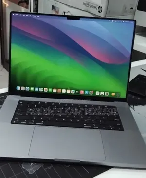 New Laptop Apple MacBook 2006 32GB Apple M1 Pro SSD 1T