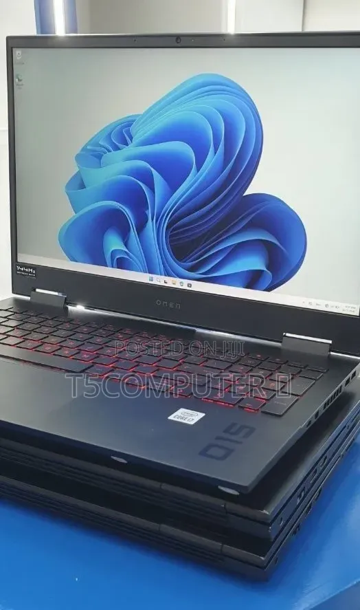 New Laptop HP Omen 15 16GB Intel Core i7 SSD 512GB