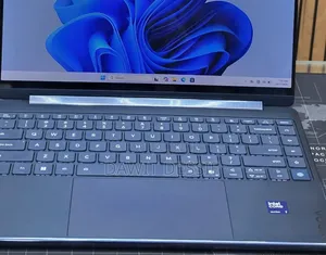 New Laptop Lenovo Yoga 9i 32GB Intel Core Ultra 7 SSD 1T