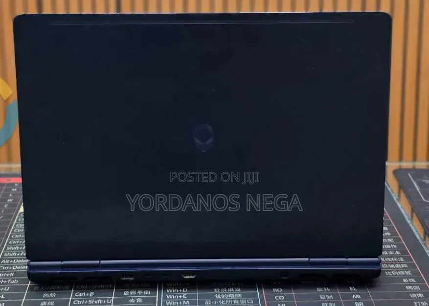 New Laptop Dell Alienware Aurora 16 16GB Intel Core Ultra 7 SSD 1T