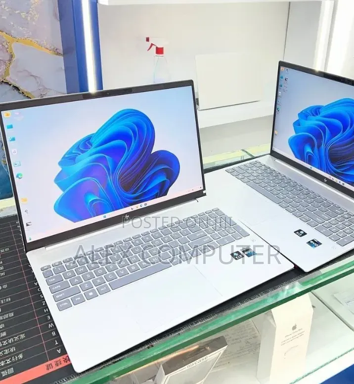 New Laptop HP Pavilion 15 16GB Intel Core i7 SSD 1T