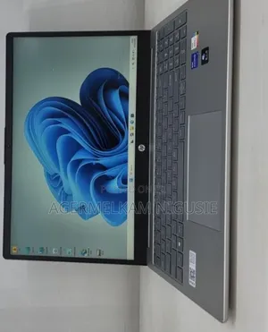 New Laptop HP EliteBook 6 G1i Notebook AI PC 16GB Intel Core i7 SSD 1T