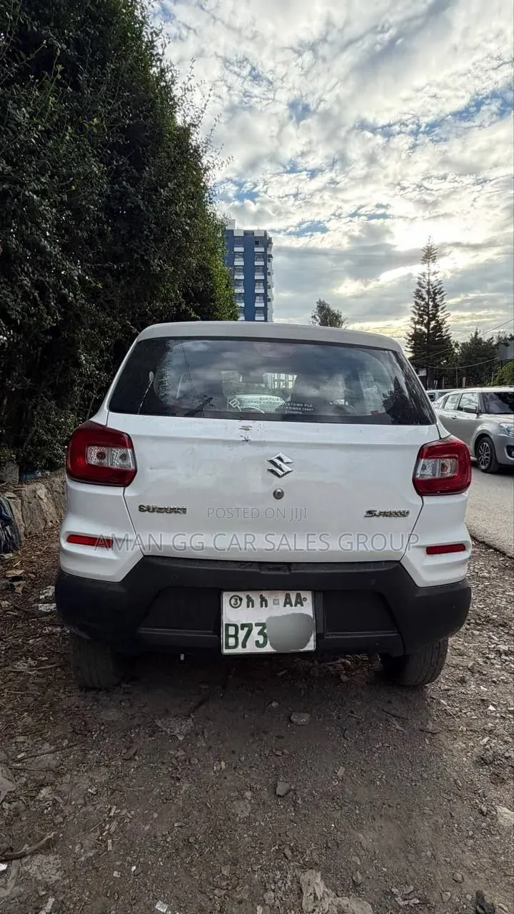 Suzuki S-Presso 2021 White