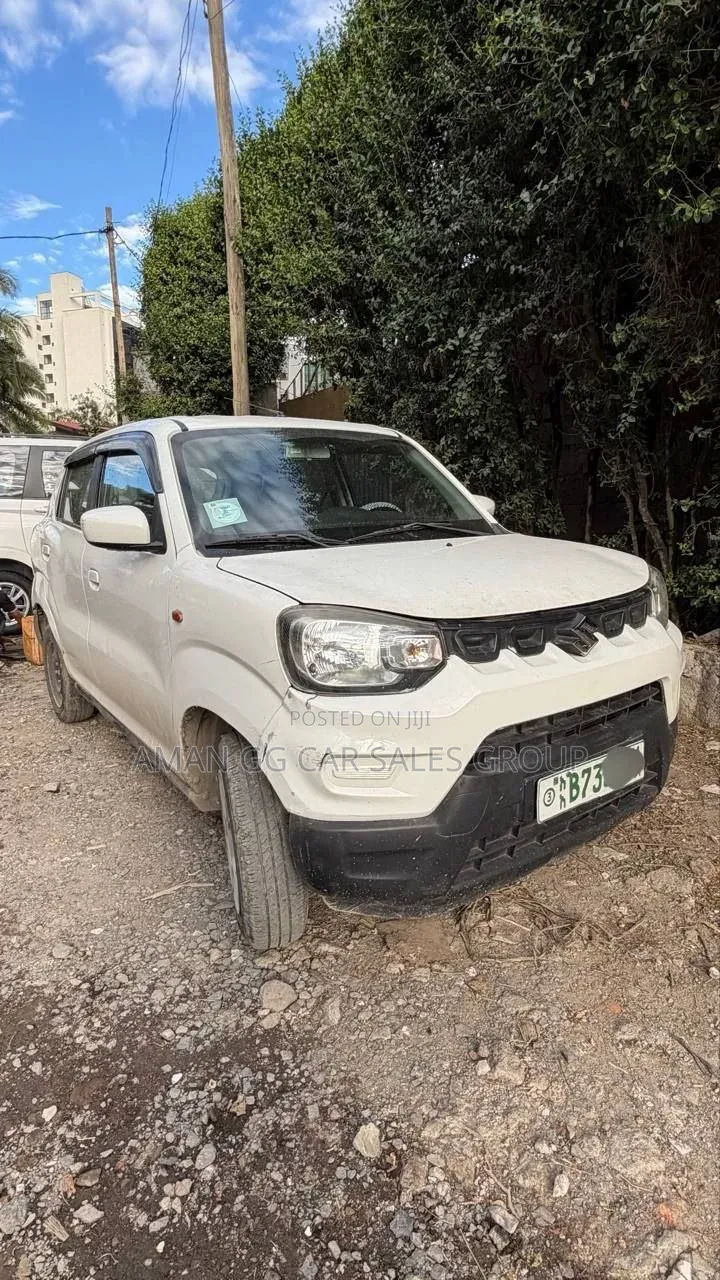 Suzuki S-Presso 2021 White