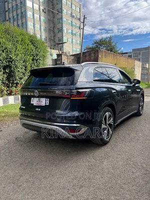 Volkswagen ID.6 2023 Blue