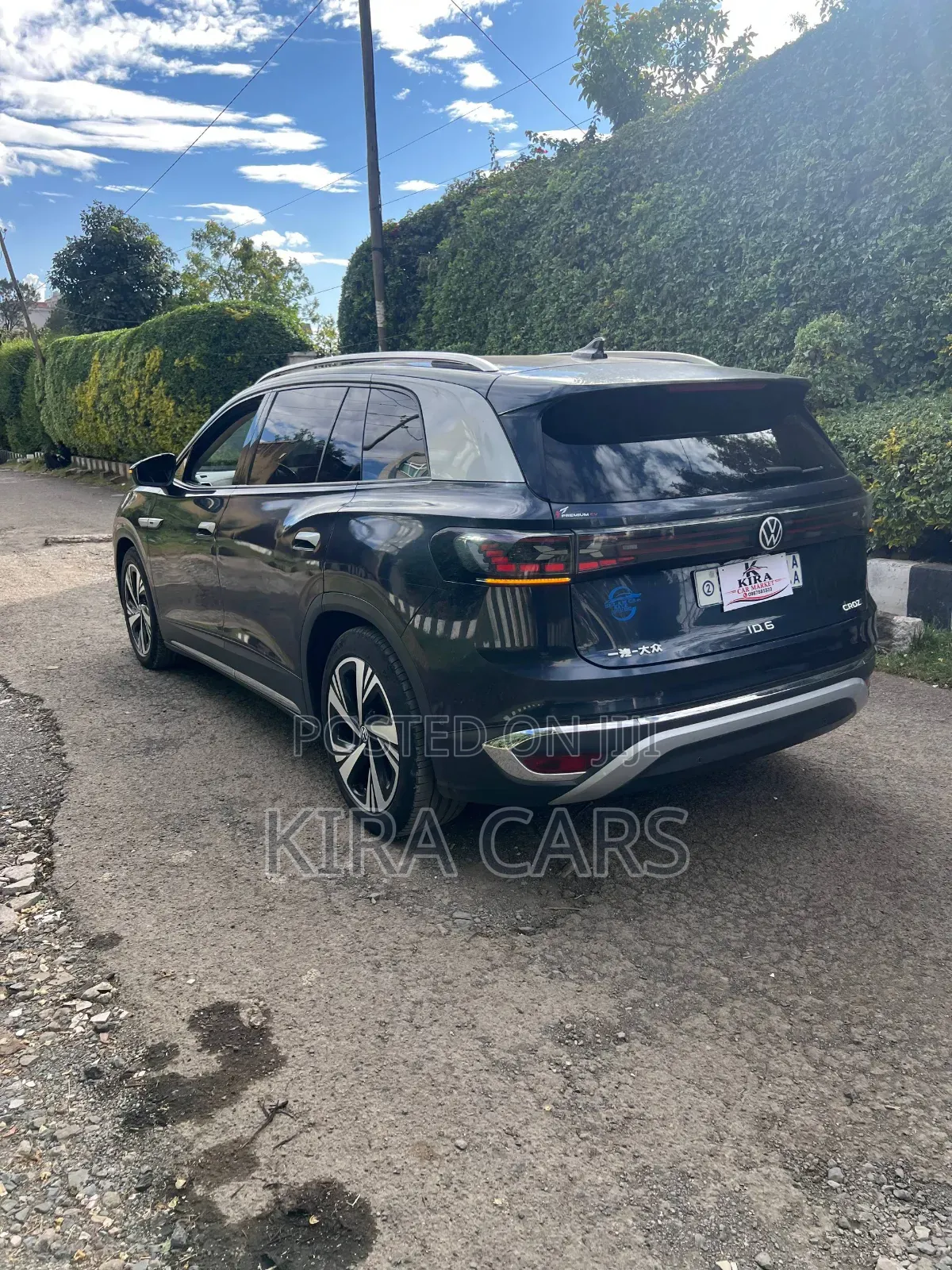 Volkswagen ID.6 2023 Blue