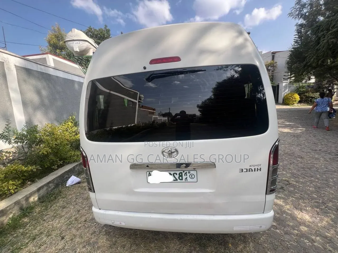 Toyota HiAce 2019 White