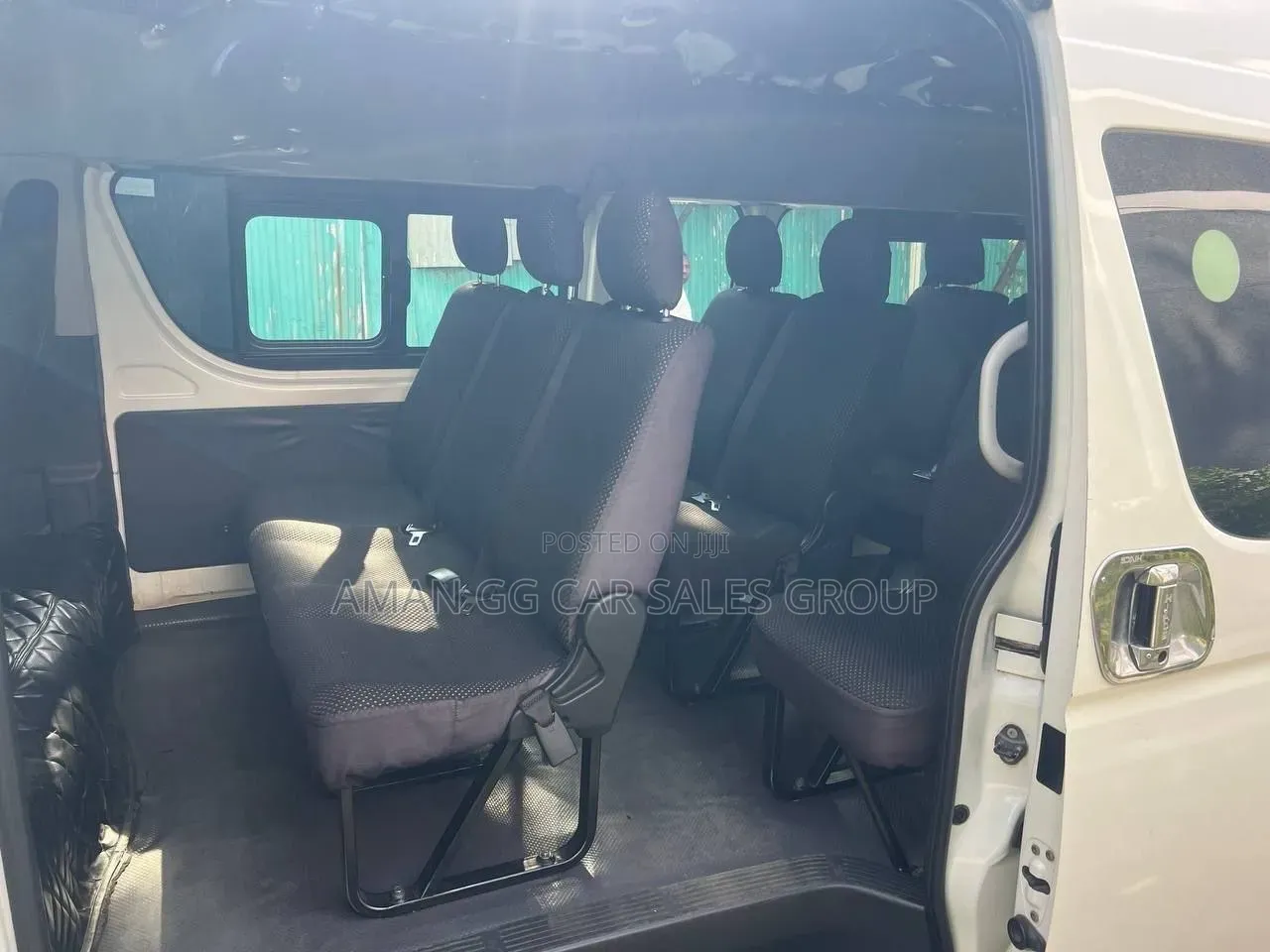 Toyota HiAce 2019 White