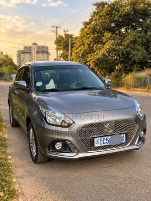Suzuki Dzire 2022 Silver