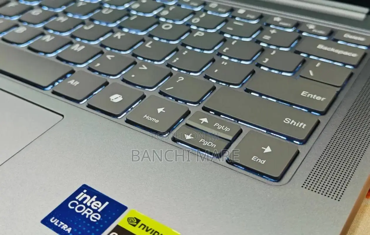 New Laptop Lenovo Yoga 7i 16GB Intel Core Ultra 7 SSD 1T
