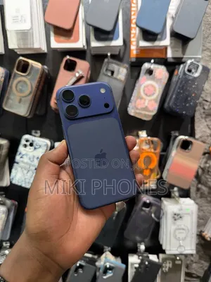 Apple iPhone 17 Pro Max 256 GB Blue