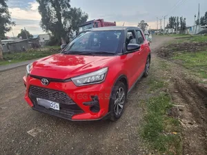 Toyota Raize 2022 Red