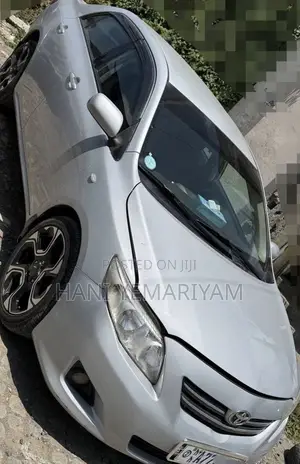 Toyota Corolla 2009 Silver
