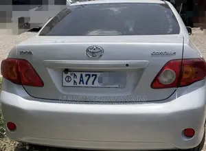 Toyota Corolla 2009 Silver
