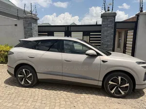 BYD Seal 06 DM-i 2025 Beige