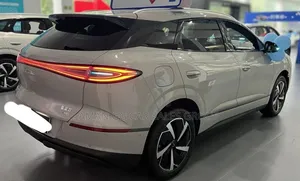 BYD Seal 06 DM-i 2025 Beige