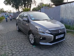 Mitsubishi Attrage 2020