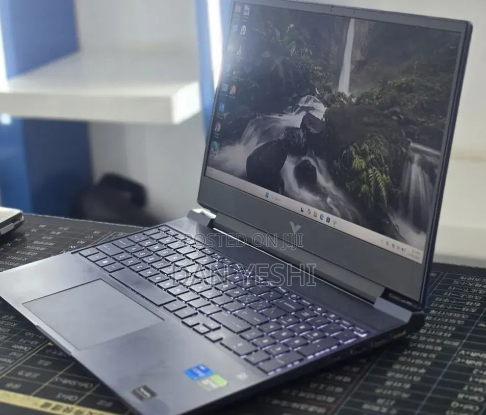 New Laptop HP Victus 15 16GB Intel Core i5 SSD 512GB