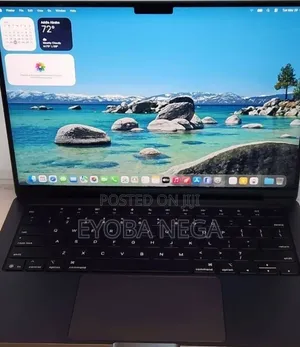New Laptop Apple MacBook Pro 2025 M5 16GB Apple M5 SSD 512GB
