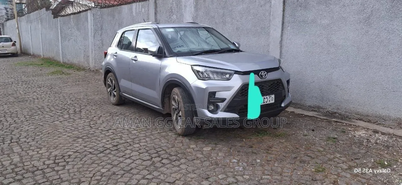 Toyota Raize 2022 Silver