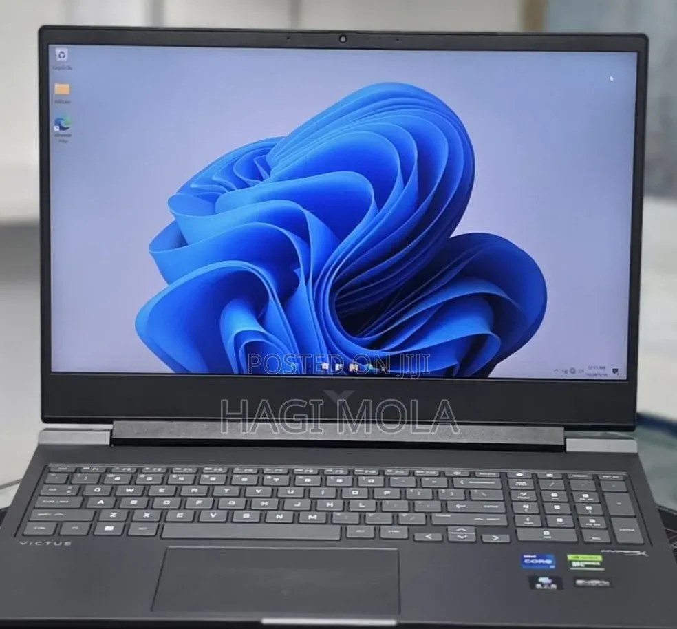 New Laptop HP Victus 16 16GB Intel Core i7 SSD 1T