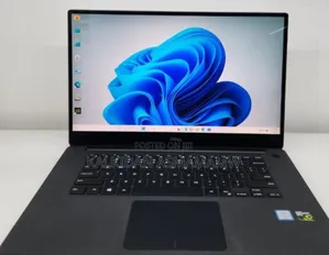 New Laptop Dell XPS 15 16GB Intel Core i7 SSD 512GB