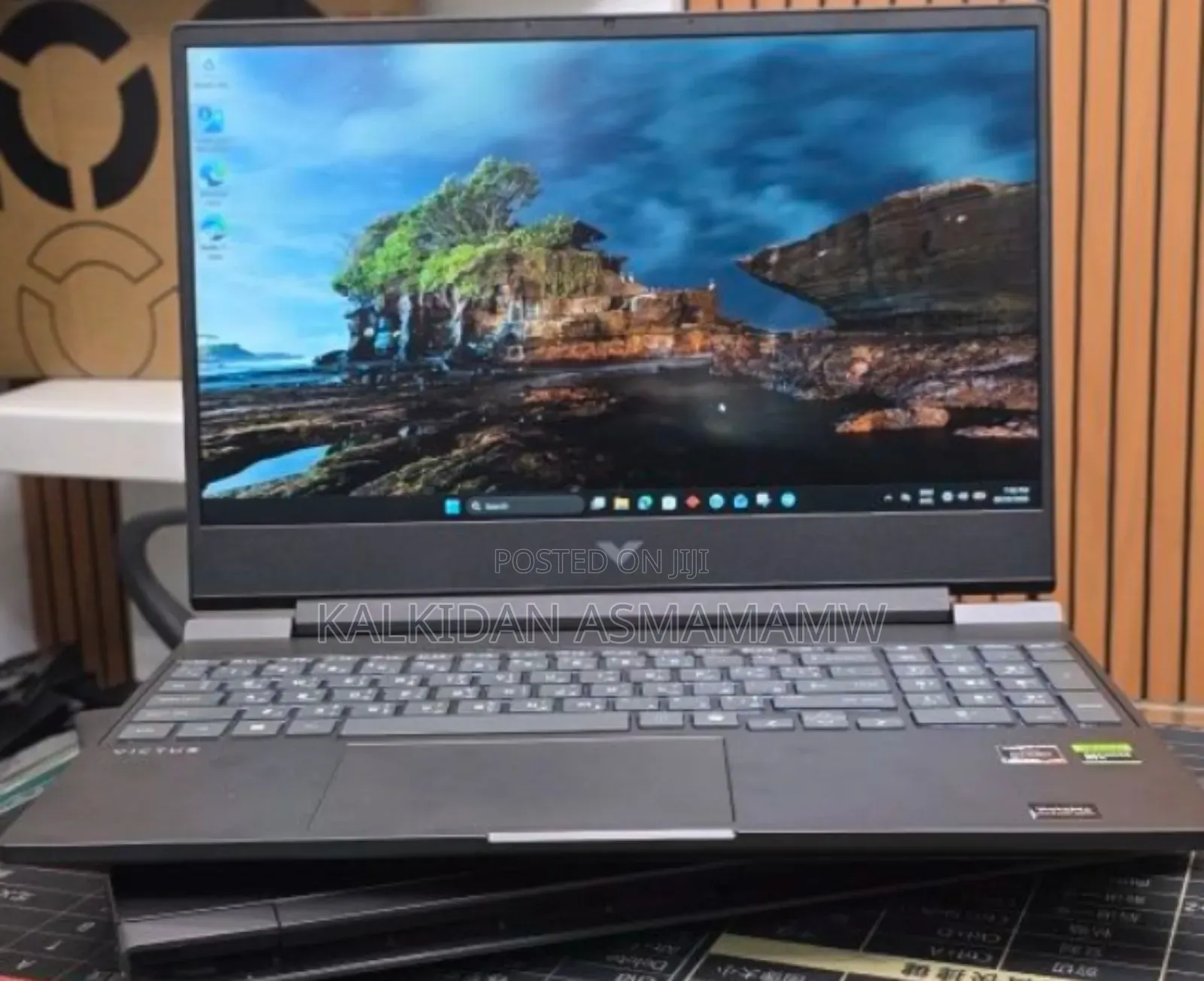New Laptop HP Victus 16 16GB AMD Ryzen 7 SSD 512GB