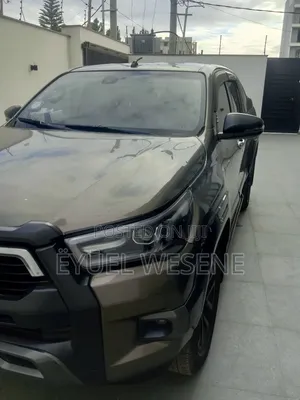 Toyota Hilux 2022
