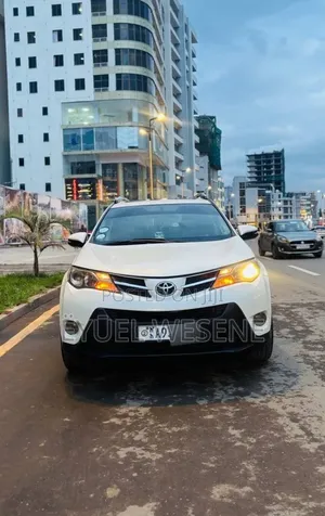 Toyota RAV4 2015 White