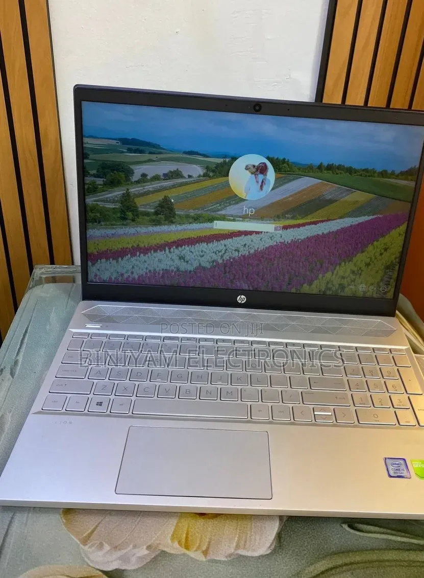 New Laptop HP Pavilion 15 16GB Intel Core i5 SSD 512GB