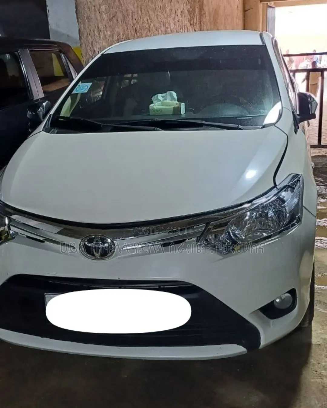 Toyota Yaris 2014 White