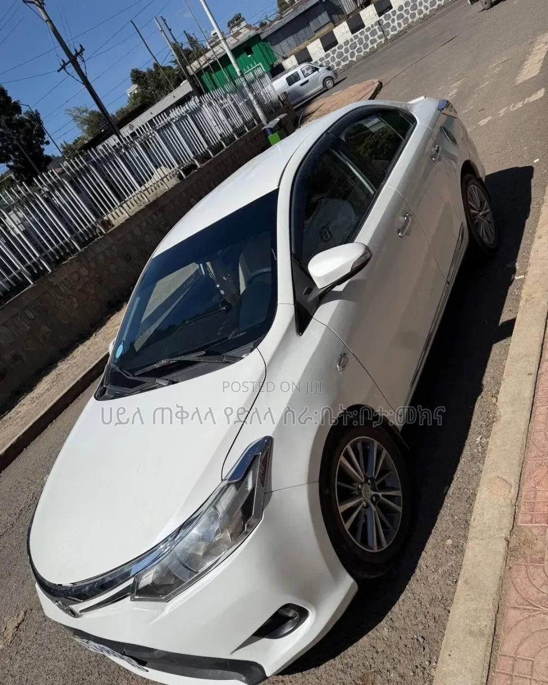 Toyota Yaris 2014 White