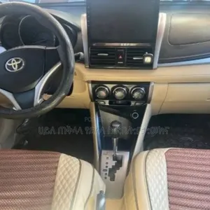 Toyota Yaris 2016 Purple
