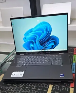 New Laptop HP OmniBook Ultra Flip 14" 16GB Intel Core Ultra 7 SSD 1T