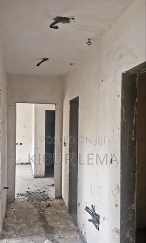 2bdrm Apartment in አፍሪሆምስ, Kirkos for sale