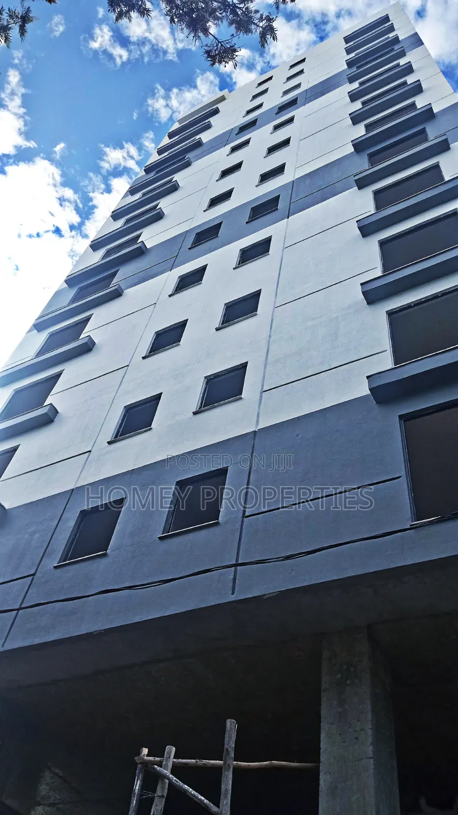 2bdrm Apartment in አፍሪሆምስ, Kirkos for sale