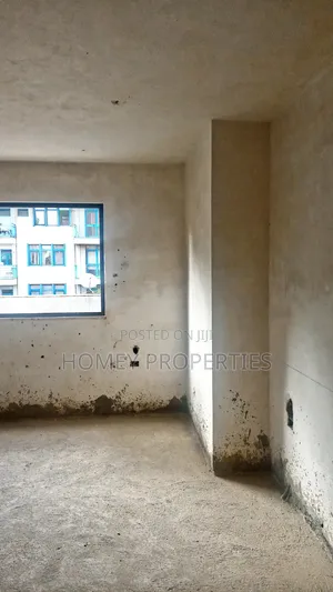 2bdrm Apartment in አፍሪሆምስ, Kirkos for sale