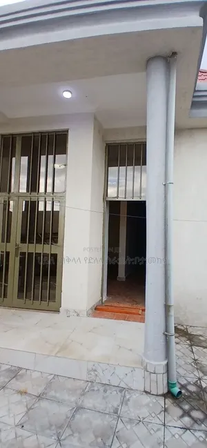 Furnished 4bdrm Villa in ሰንዳፋ ከተማ, Oromia-Finfinne for sale