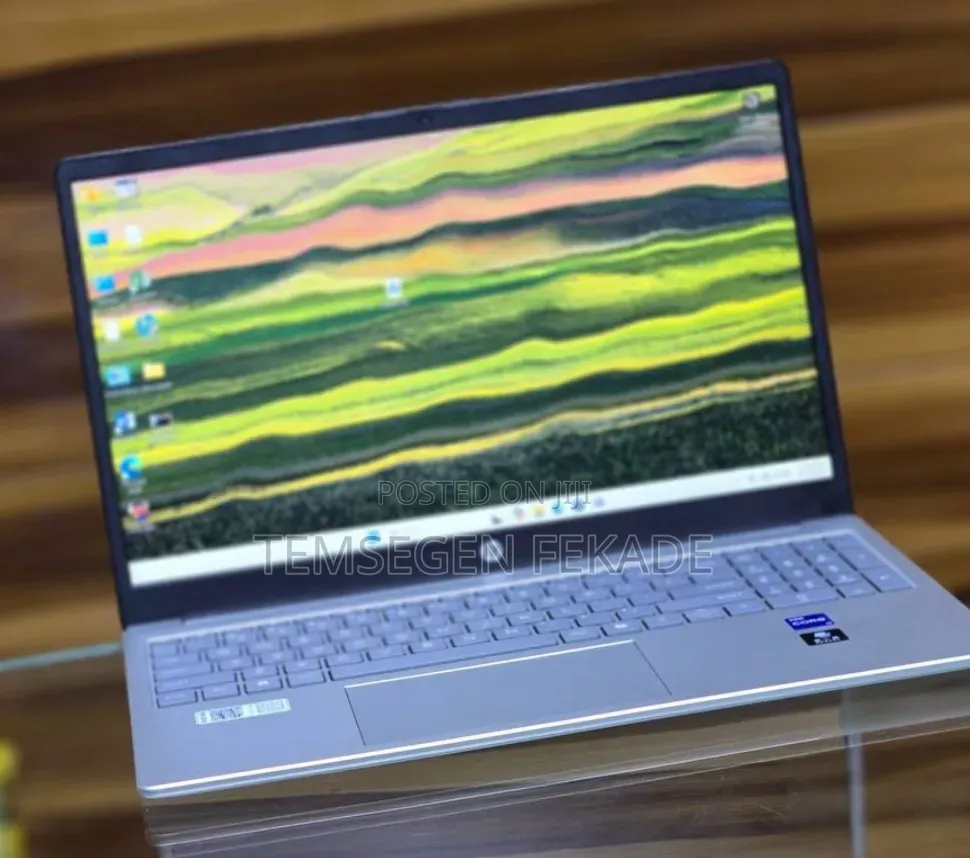 New Laptop HP Stream Notebook 16GB Intel Core i7 SSD 1T