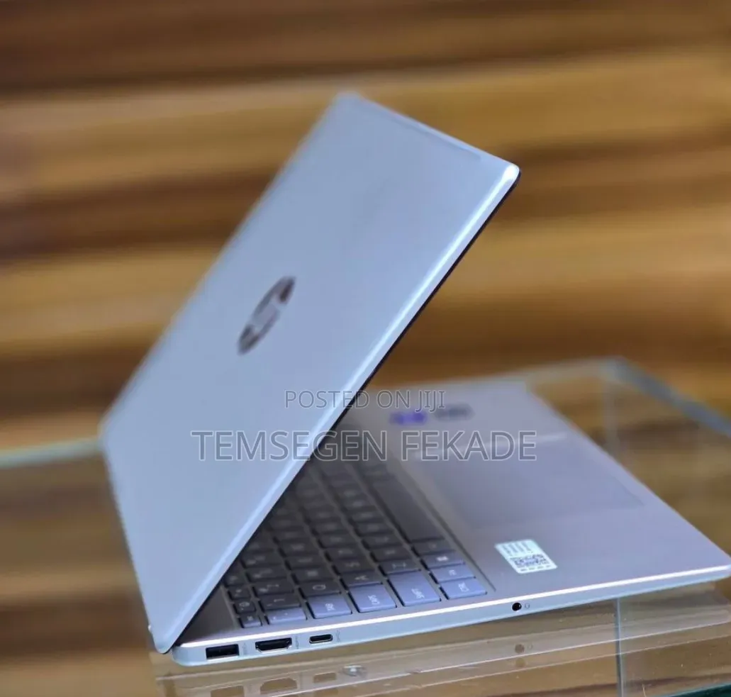 New Laptop HP Stream Notebook 16GB Intel Core i7 SSD 1T