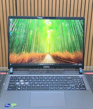 New Laptop MSI Vector GP68 HX 13V 32GB Intel Core i9 SSD 1T