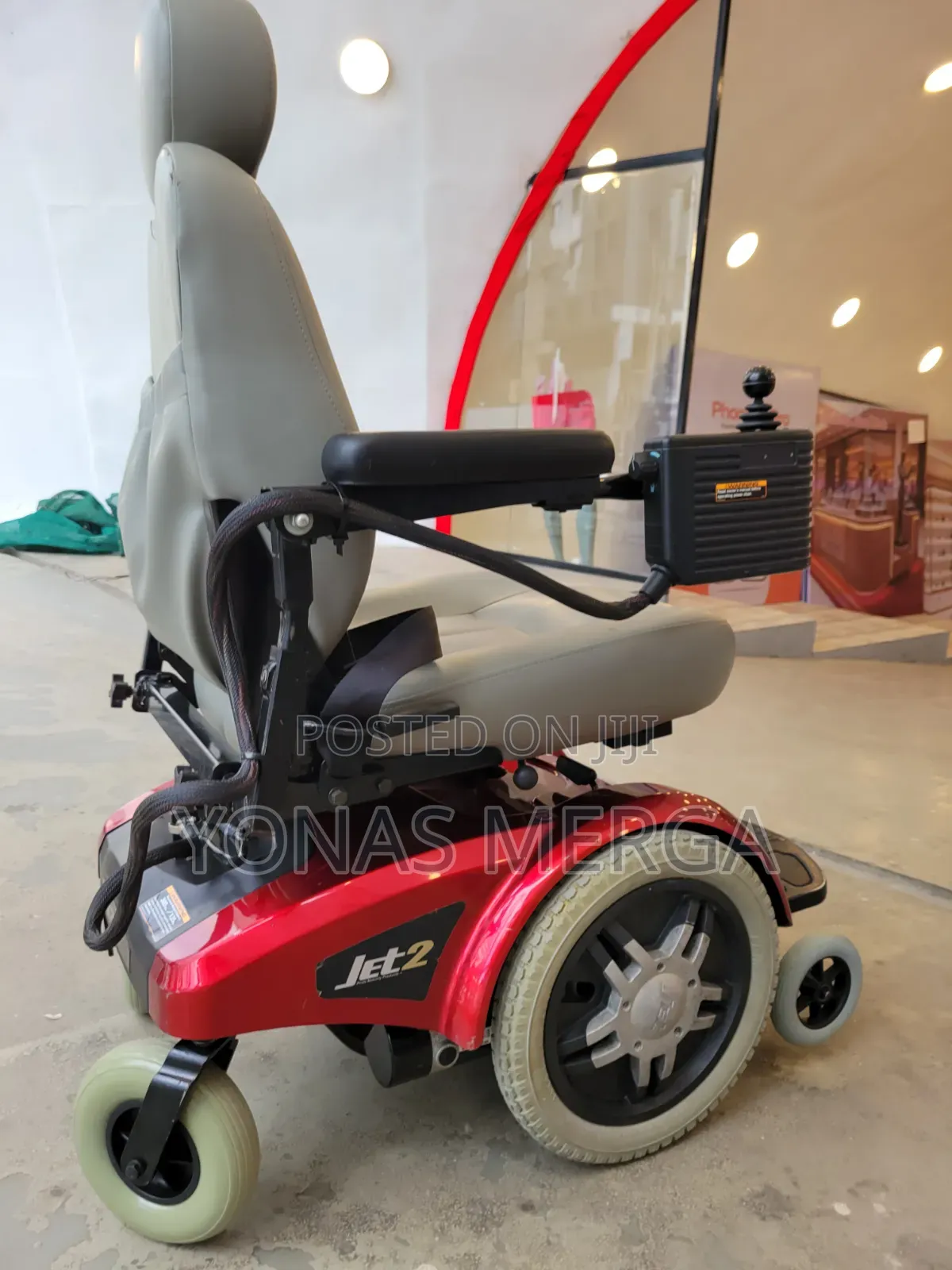 Power Electric Wheelchair瀑§charge Wheelchair三三indoor &Outdoor Surfaces