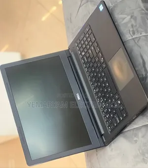 New Laptop Dell Vostro 15 3000 8GB Intel Core i5 HDD 500GB