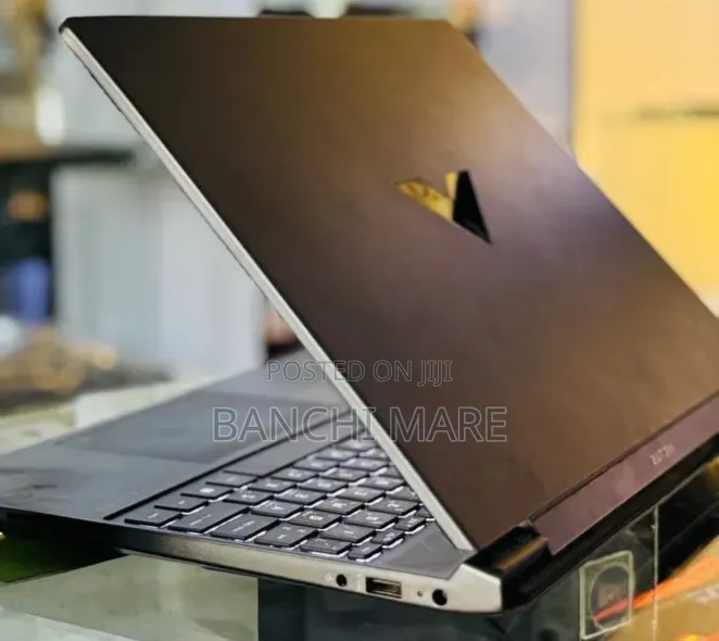 New Laptop HP Victus 15 16GB Intel Core i5 SSD 512GB