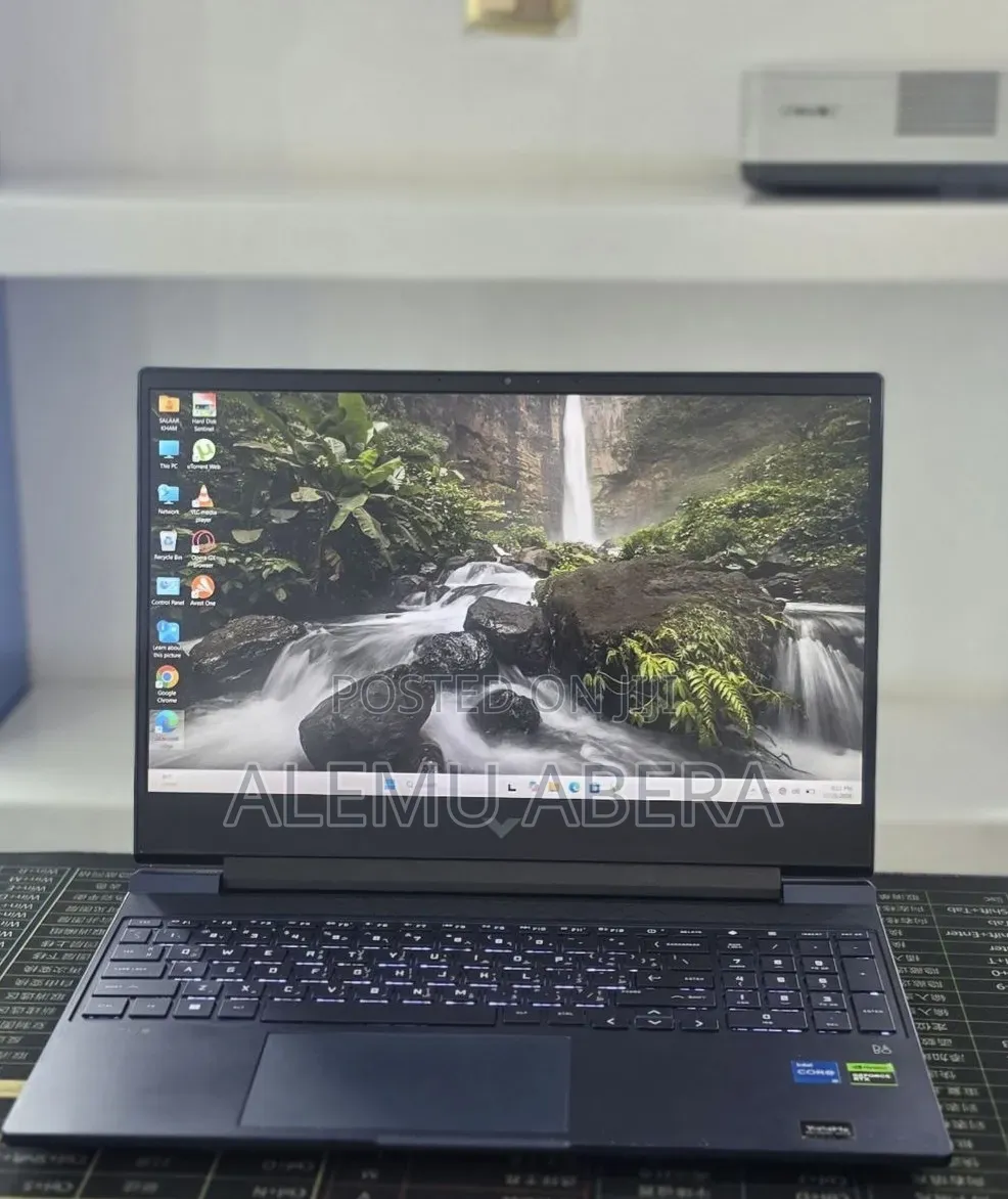 New Laptop HP Victus 15 16GB Intel Core i5 SSD 512GB