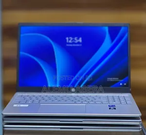 New Laptop HP Stream Notebook 16GB Intel Core i7 SSD 1T