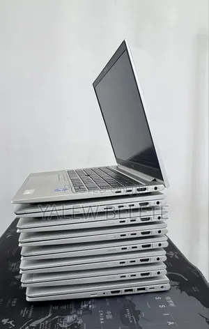 New Laptop HP EliteBook 840 G8 16GB Intel Core i5 SSD 512GB